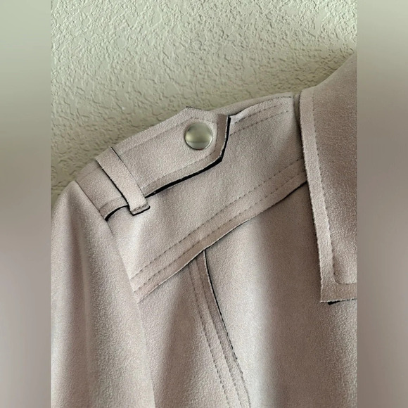 Torrid Suede Style Zippered Moto Jacket in Blush Pink 2 - Picture 11 of 12